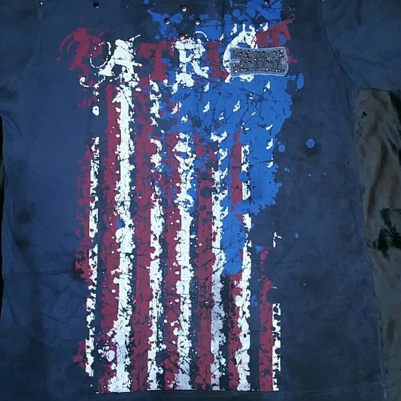 Vintage Brass Patriot Men's T-Shirt - Picture 2 of 8